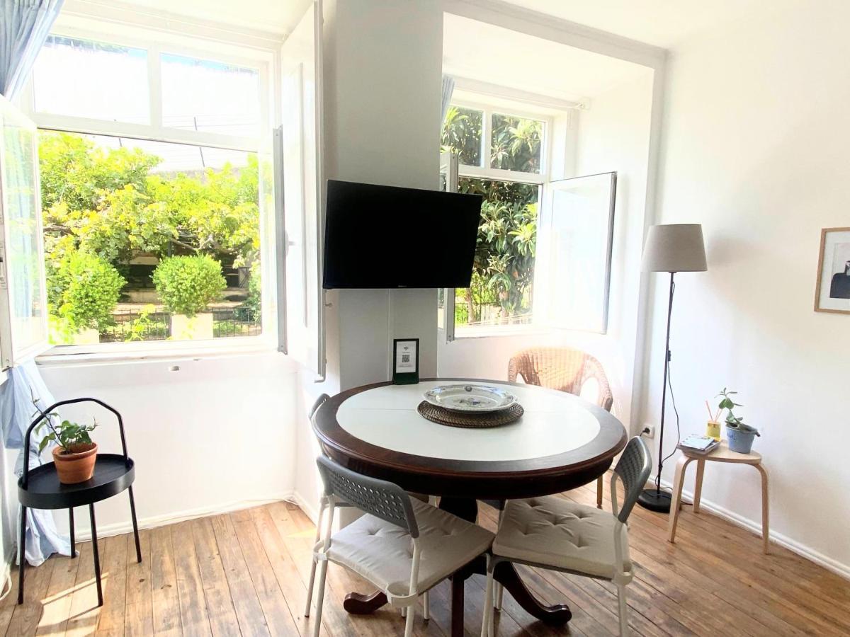 Portuguese Apartment In The Heart Of Lisbon Exterior photo